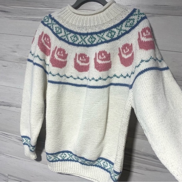 𝅺vintage Women’s Hand Knit Crew Neck Fair Isle Nordic Ski Sweater White - Picture 4 of 7